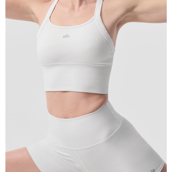 Worn one time alo yoga shirt - Picture 5 of 5